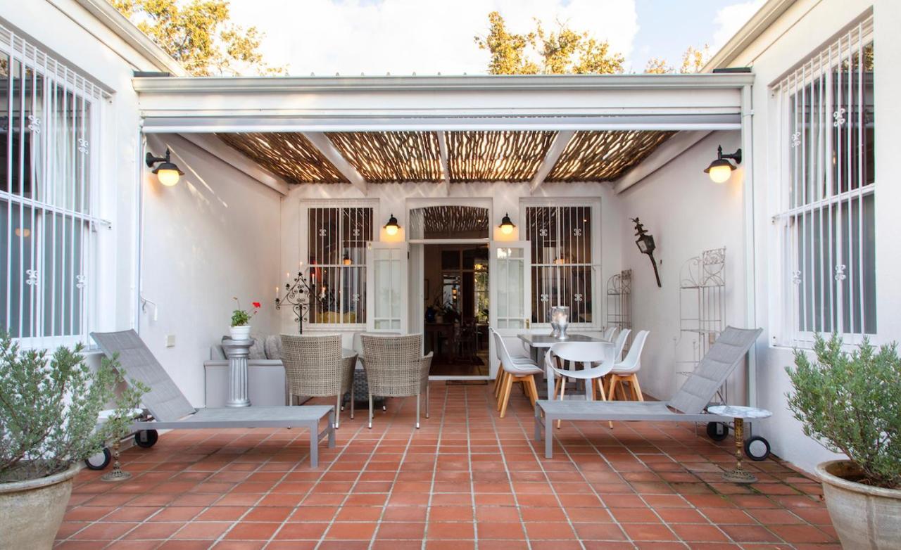 22 Die Laan Guest House Stellenbosch Exterior foto